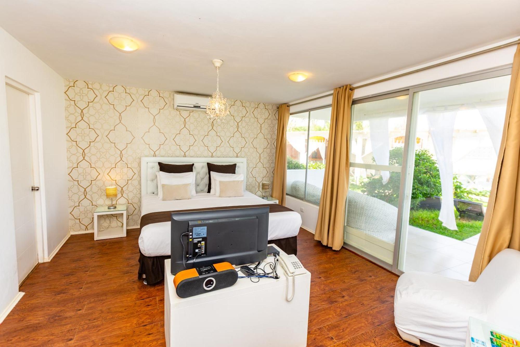 Hotel Suites De Mar มันโกรา ภายนอก รูปภาพ